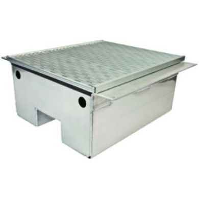 Picture for category Batteries and Battery Boxes